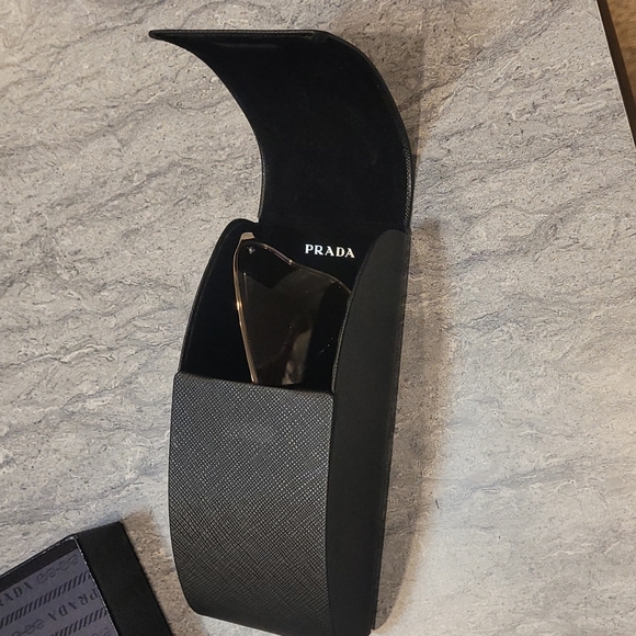 New Prada Sunglasses - Picture 4 of 7